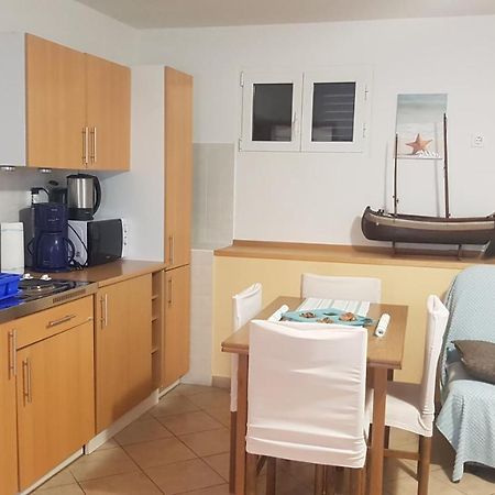 Apartamento Gita Omišalj Exterior foto