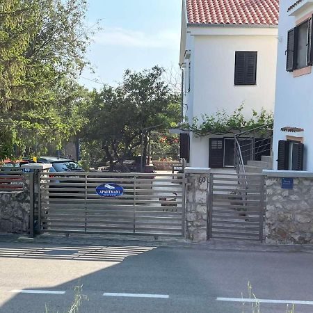 Apartamento Gita Omišalj Exterior foto